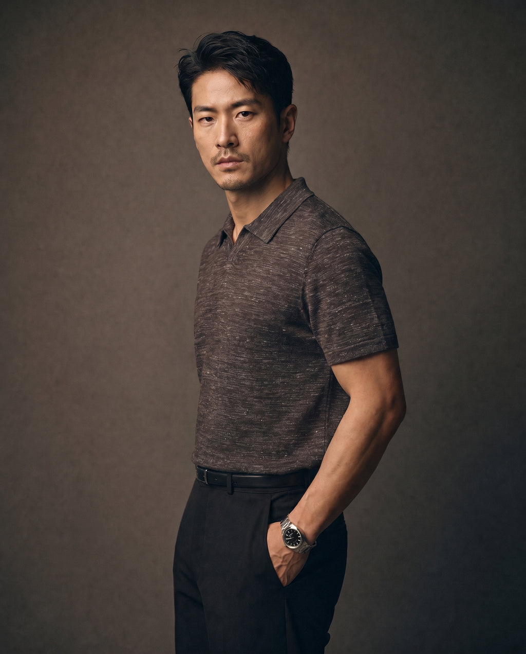 Linen-Cotton Open Collar Polo - Ink Grey on model